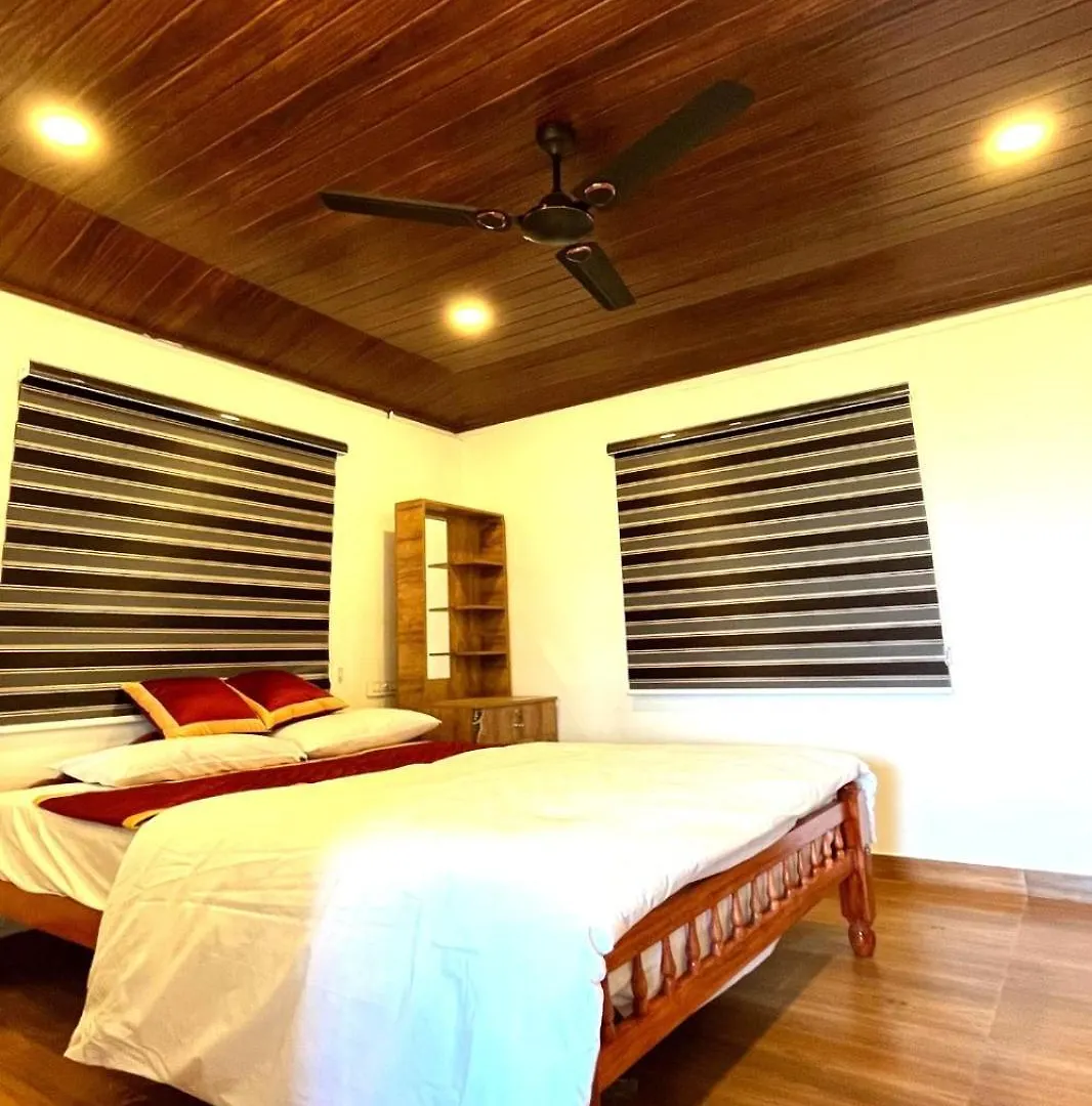 Cloudy Cottage Vagamon